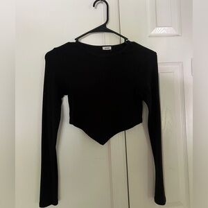 Garage black triangle top long long sleeve XS